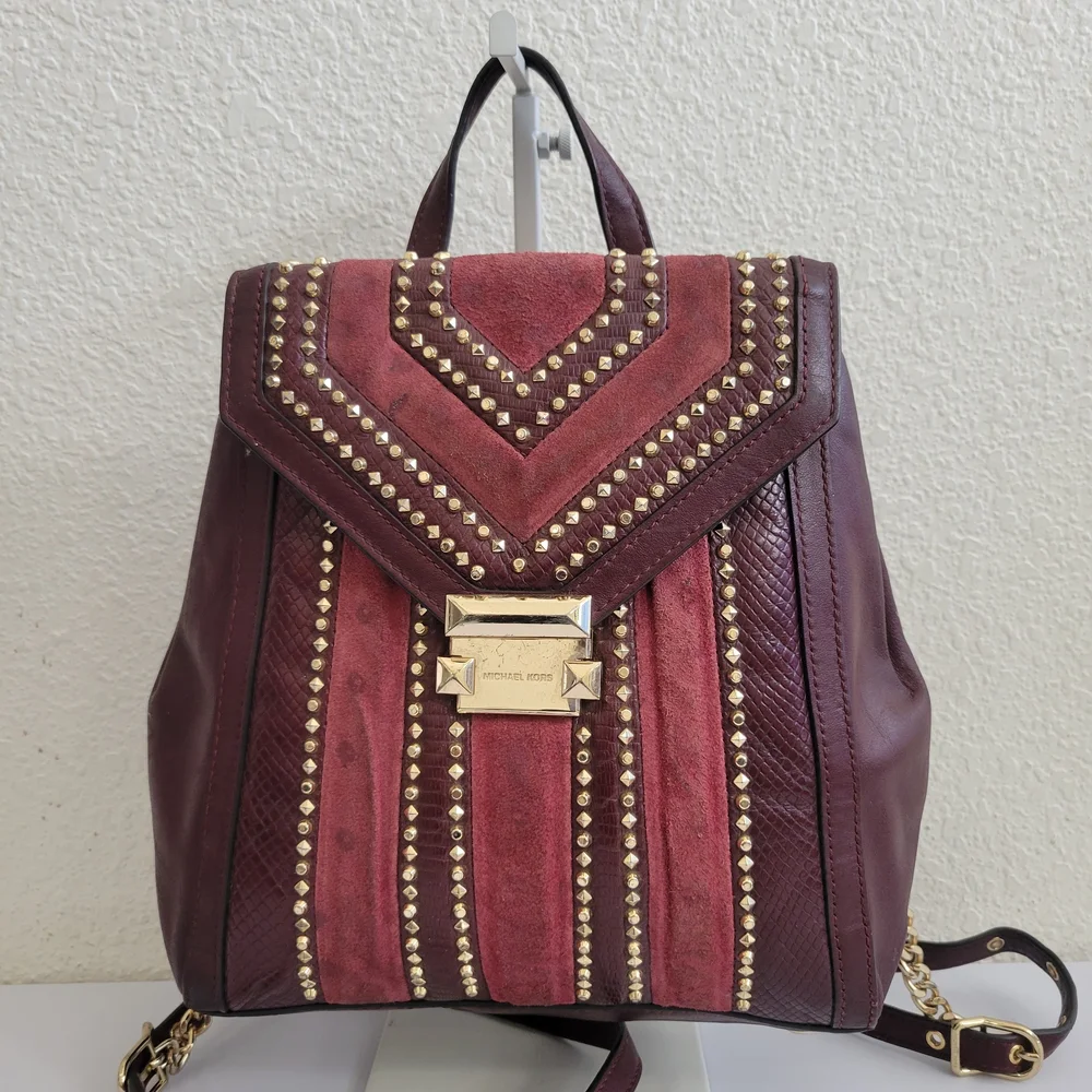 MICHAEL KORS WHITNEY LEATHER BACKPACK.